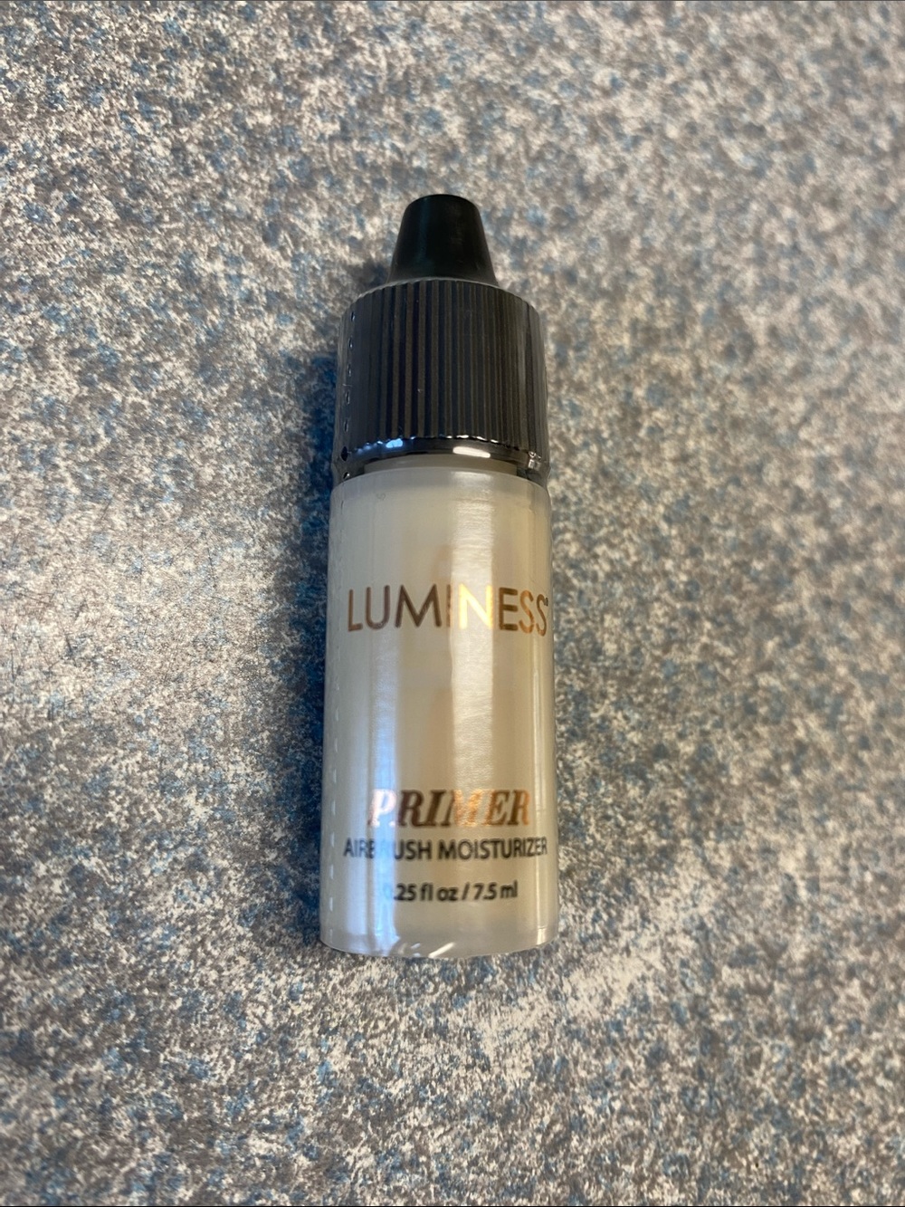 Luminess Primer - Ivory/Tan Tone